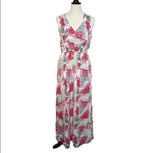 Lucky Brand Dresses & Skirts - NWOT Luck Brand Flowy Floral Maxi Dress w/ Cinched Waist Size Medium